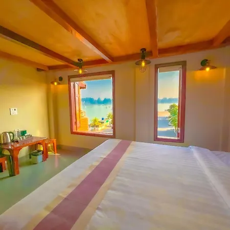 Canh Buom Homestay - Tuan Chau Ha Long Exterior photo